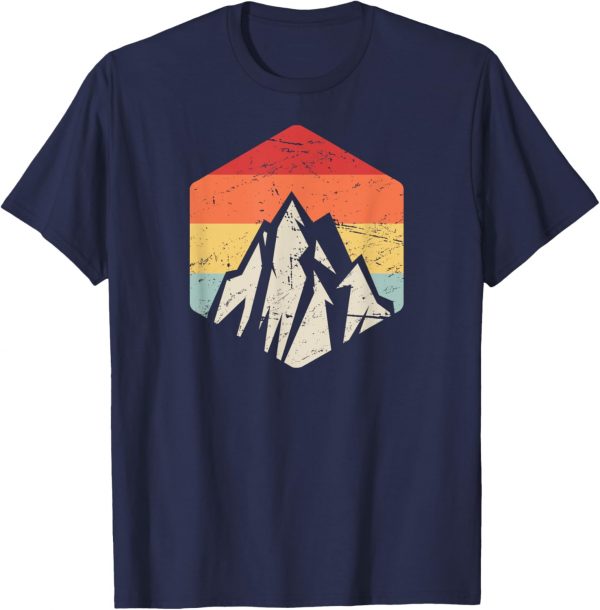 Retro Vintage Hiking Gift Outdoors Mountain Hiker T-shirt